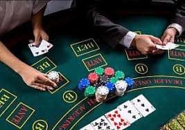 Filipino bettor viewing apk 14 sports betting odds on a mobile phone